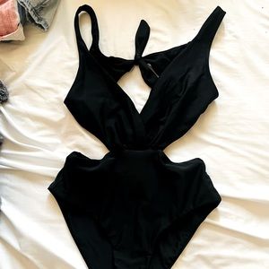 One piece black swimsuit size medium / 6